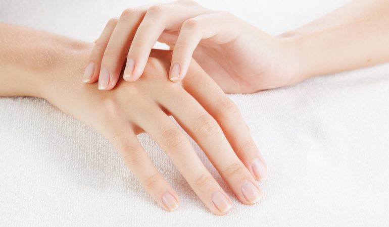 Hoe houd je de nagels gezond en mooi?